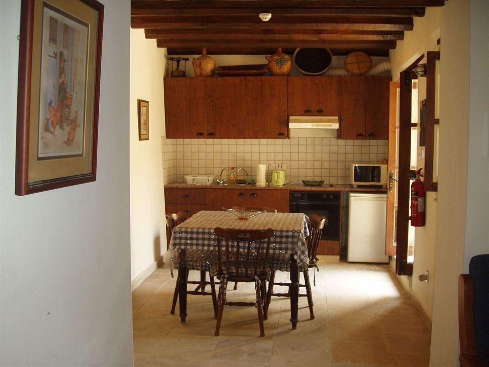 Niovi House Apartment Tochni Exterior photo